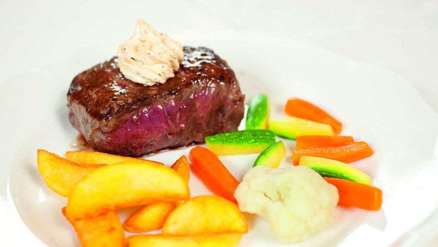 Gourmet food & wine